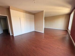  Appartement � louer 4 pi�ces 102 m�