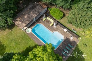  Propriété/château à vendre 10 pièces 280 m²