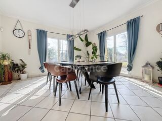  Maison à vendre 8 pièces 240 m²