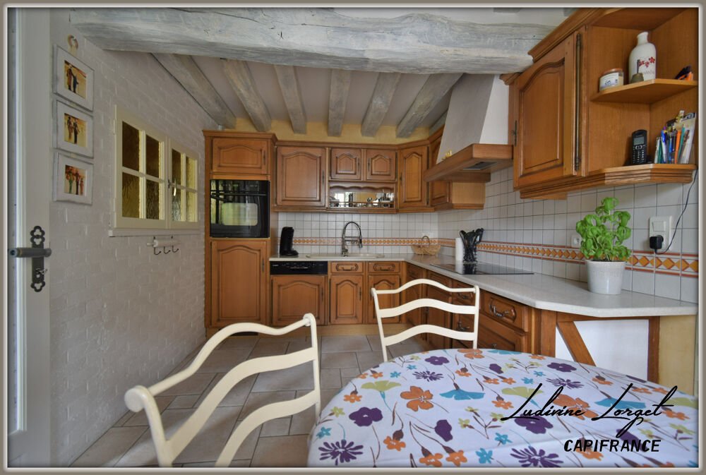 Maison à vendre 6 pièces proche de CHATEAU-THIERRY (02) 154m2 -3 chambres - 1 pièce bureau- Garage semi couvert - cour 65m2 - T