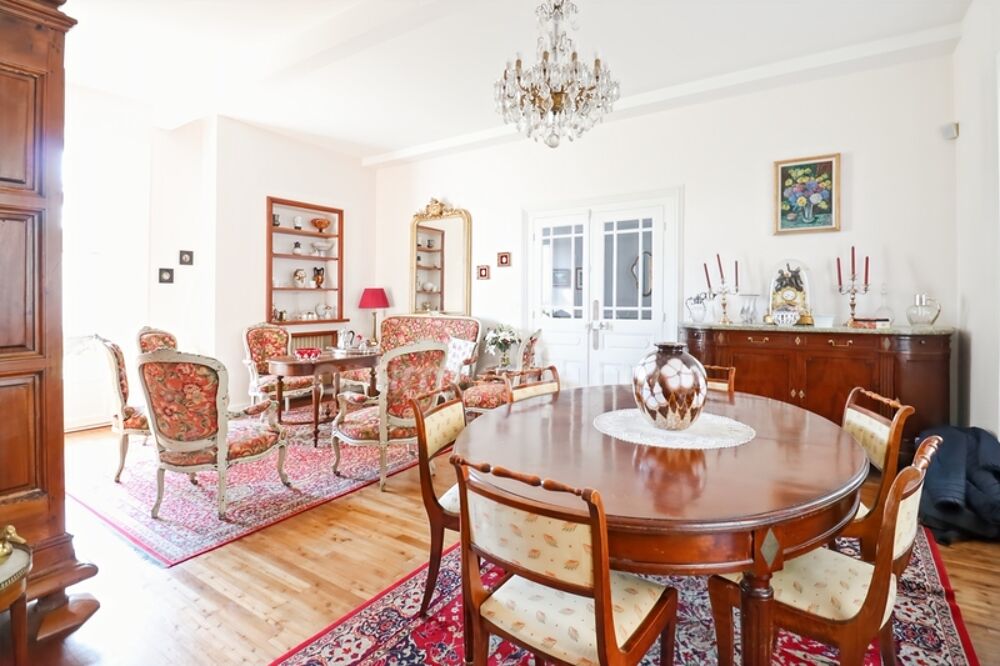 Vente Maison Maison Familiale de Caractère de 265 m² - 10 pièces - 5 chambres - 1 Garage - terrain 1617 m² -  MAGNAC LAVAL (87) Magnac laval