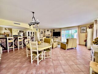  Maison � vendre 5 pi�ces 160 m�