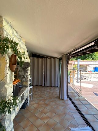  Maison à vendre 10 pièces 239 m²