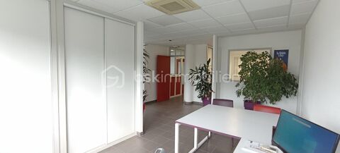 ESPACE DE BUREAUX DANS BATIMENT PROFESSIONNEL 167000 25000 Besancon