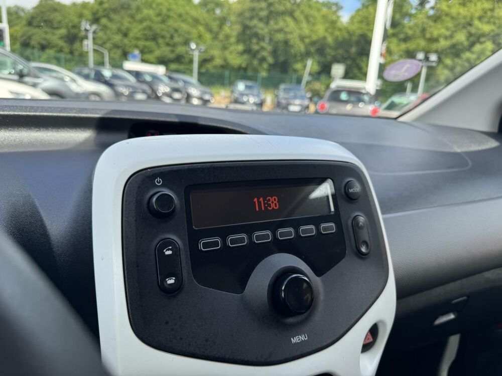 C1 II 1.0 VTI 72 S&S FEEL 5P 2019 occasion 78240 Chambourcy