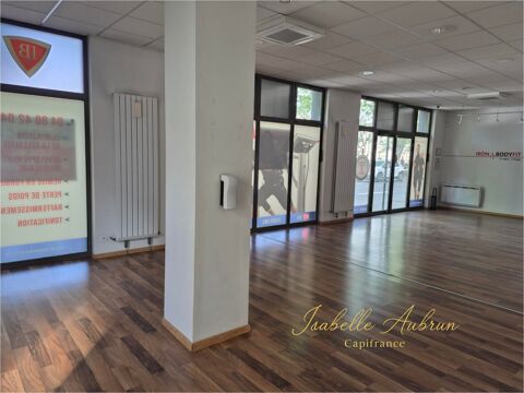   Local/bureau à louer GRENOBLE – LOCAUX PROFESSIONNELS DE 123 M² – EMPLACEMENT STRATÉGIQUE ET FORTE VISIBILITÉ 