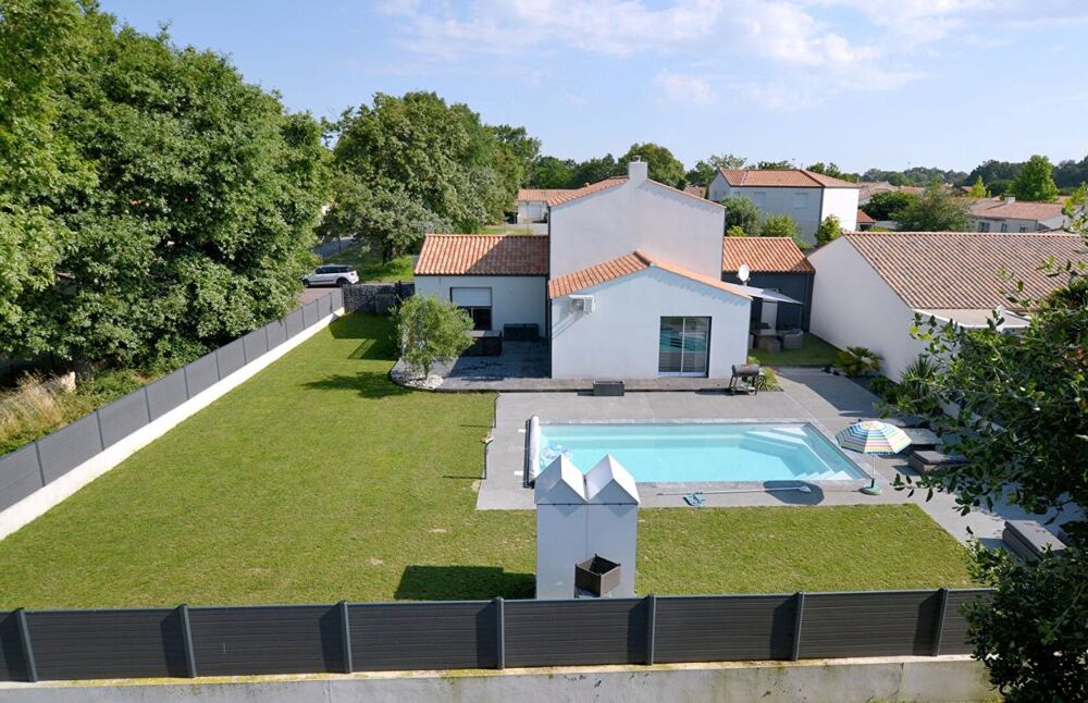 Maison Les Achards 7 pièce(s) 180 m2