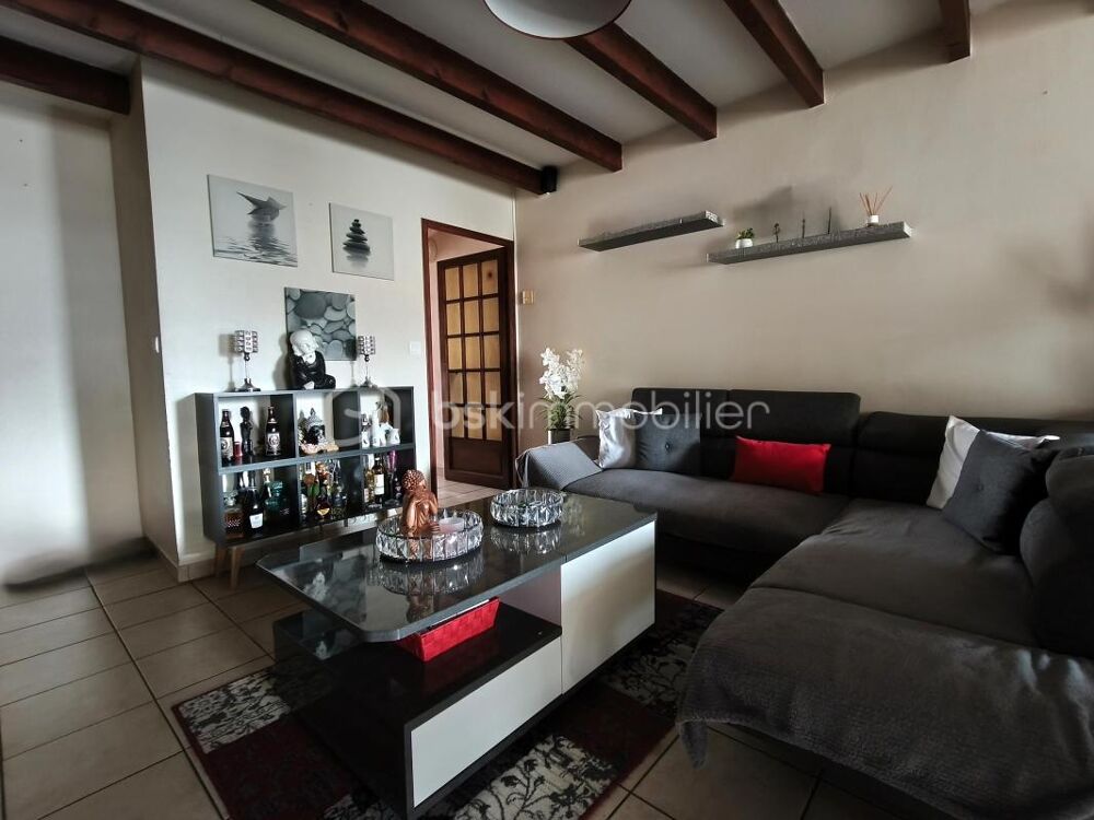 Maison, Jardin et trois chambres