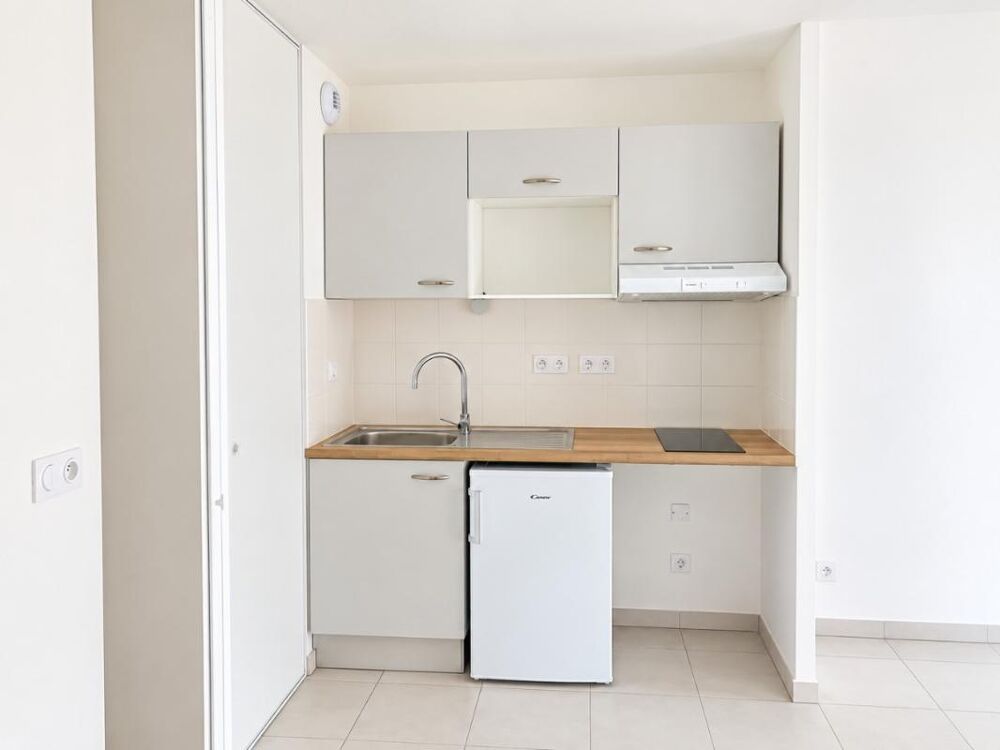 Location Appartement T2 avec balcon et parking à MEZE Meze