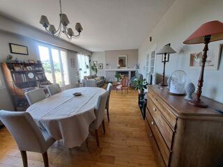  Appartement  vendre 6 pices 123 m