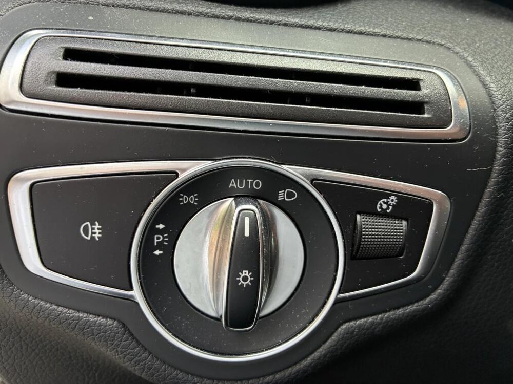 Classe C 200 AMG LINE 9G-TRONIC 2019 occasion 94100 Saint Maur Des Fossees