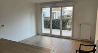  Appartement à louer 2 pièces 45 m²