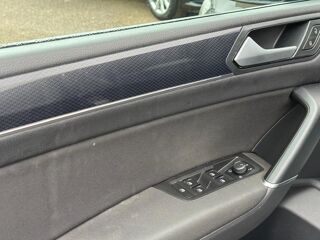 Touran III 1.5 TSI 150 EVO LOUNGE DSG7 7PL 2021 occasion 78240 Chambourcy