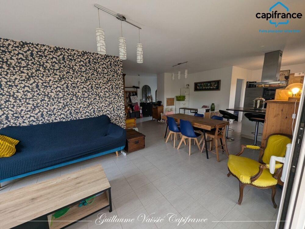 Vente Maison Maison à vendre 5 pièces - 3 chambres - VOUNEUIL SOUS BIARD (86) Vouneuil sous biard