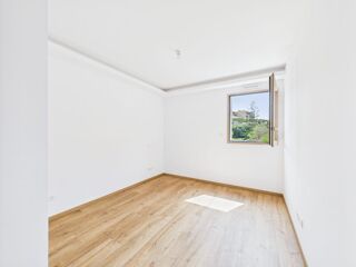  Appartement � vendre 3 pi�ces 77 m�