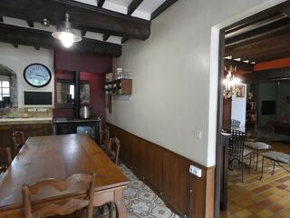  Maison à vendre 8 pièces 331 m²