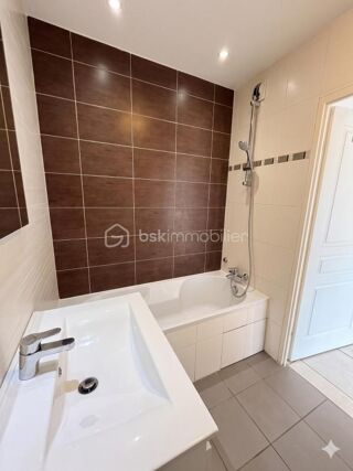  Appartement � vendre 3 pi�ces 66 m�