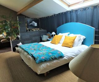  Maison à louer 5 pièces 150 m²