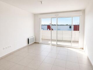  Appartement à louer 2 pièces 44 m²