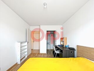  Appartement à louer 4 pièces 78 m²