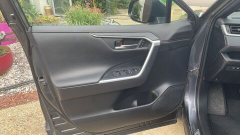 RAV 4 2.5 VVT-i 306 Plug in Hybrid AWD E-CVT Collection - Entretie 2021 occasion 63200 Chambaron Sur Morge