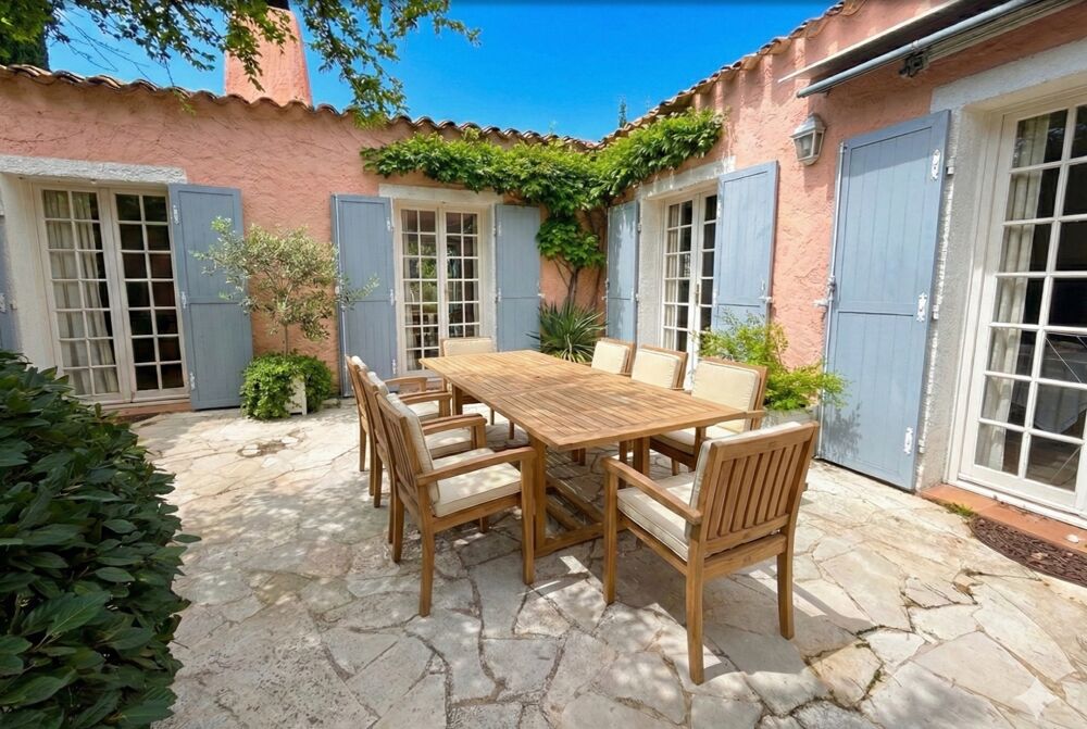 Maison Aix/Puyricard maison de charme de plain pied avec 4 chambres sur un terrain arboré et clos de près de 2 000 m²