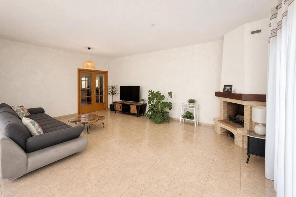 Vente Maison Spacieuse maison 6 pièces à Gignac Gignac