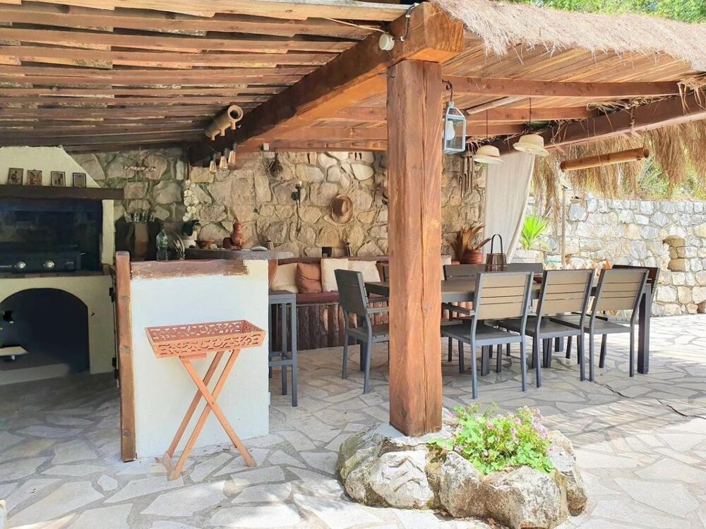 � vendre  Maison Tourrettes-sur-Loup (06140)