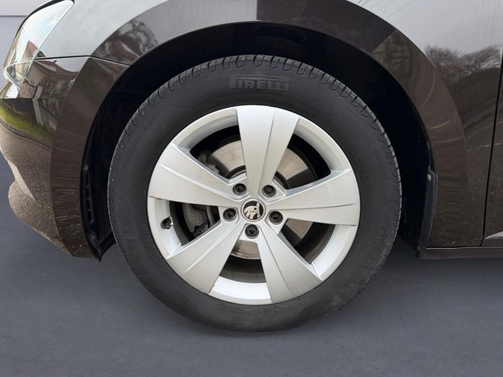 Superb III 2.0 TDI 150 BUSINESS 2019 occasion 55800 Contrisson