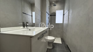  Immeuble  vendre 6 pices 135 m