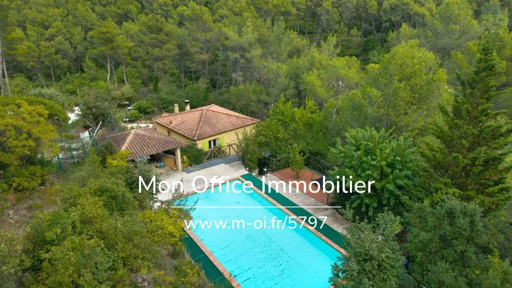 Référence : 5797-GBE - Maison 5 pièces avec piscine et pool house