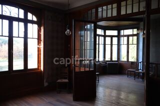  Propri�t�/ch�teau � vendre 12 pi�ces 334 m�