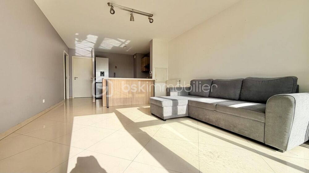 APPARTEMENT LUMINEUX 3 PIÈCES AVEC 2 BALCONS CENTRE-VILLE