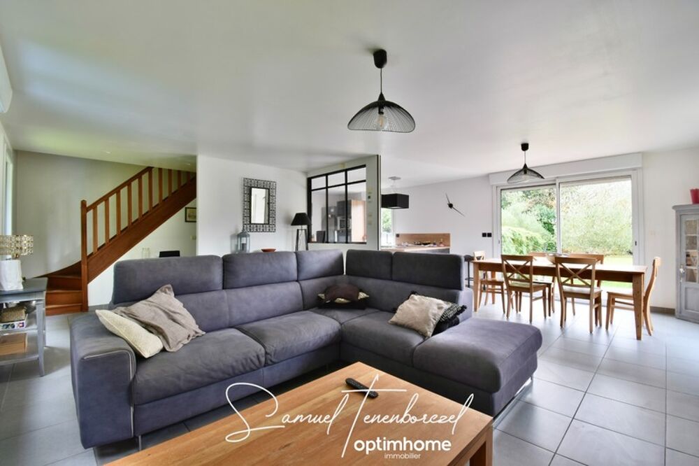 Maison récente, 4 chambres de 135 m² sur 1600 m²de terrain  Boulleville (27210), proche Honfleur et Pont de Normandie
