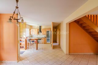  Maison à vendre 7 pièces 148 m²