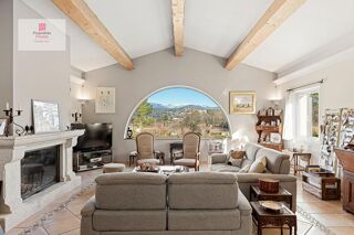  Maison � vendre 8 pi�ces 275 m�