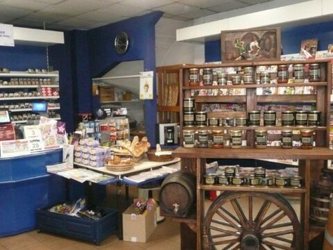   Fonds de commerce CARCASSONNE  Bar tabac et alimentation avec maison d'habitation 121m2 