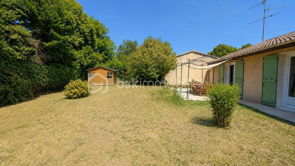 EXCLUSIVITÉ  MONTÉLIMAR  PLAIN-PIED RÉNOVÉ  TOUT À PIED  CALME ET SANS VIS-À-VIS
