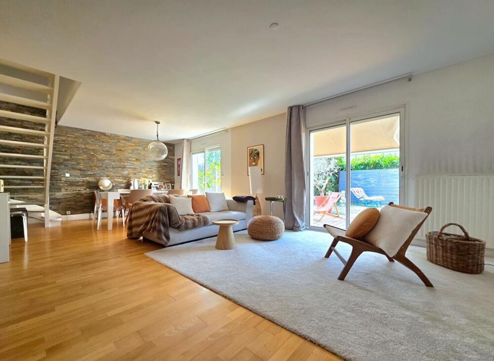 Maison Avrille 5 pièce(s) 131 m2