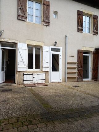 Maison 7 pièces 161 m² · à Gray · 161 m² · 106 000 €