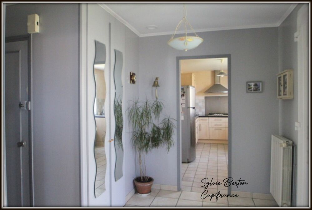 VAUJOURS Maison 4 pièces - 92 m2 avec sous-sol total