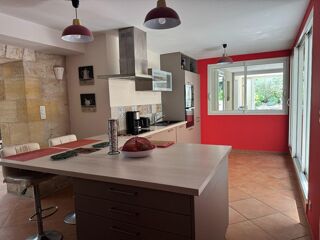  Maison à vendre 8 pièces 211 m²