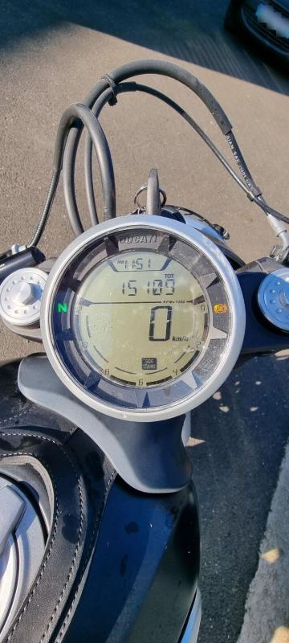 DUCATI 2015 occasion 35140 Saint Aubin Du Cormier