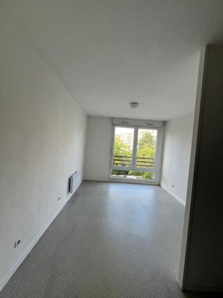  Appartement à louer 1 pièce 18 m²