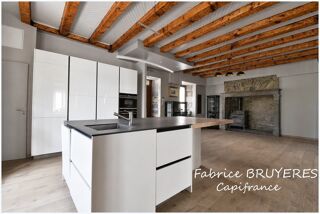  Maison à vendre 15 + pièces 366 m²