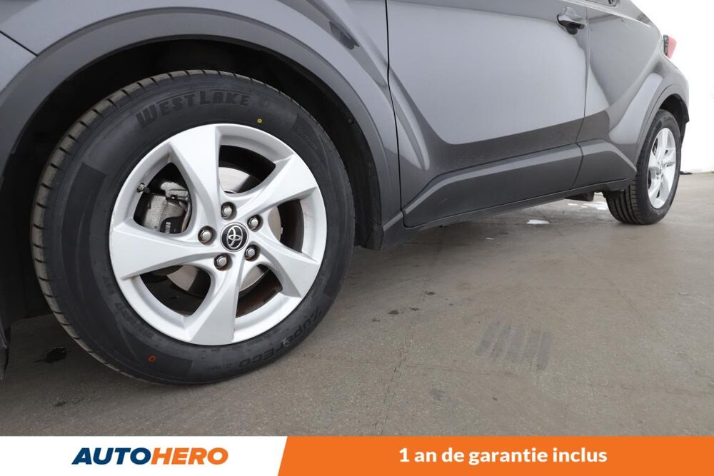 C-HR 1.8 Hybride 122 ch 2019 occasion 92130 Issy-les-Moulineaux