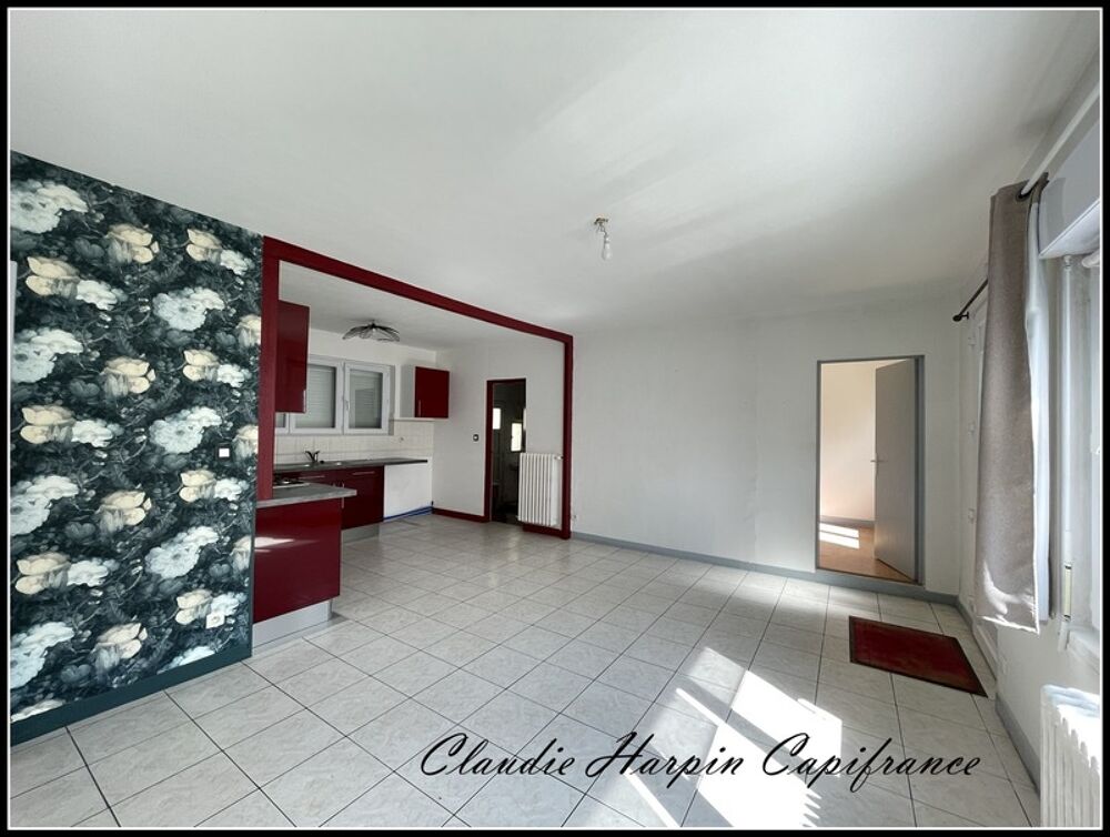 Dpt Deux Sèvres (79), à vendre PARTHENAY maison P4 - 62 m² - 2 ch - garage - terrain 310 m²