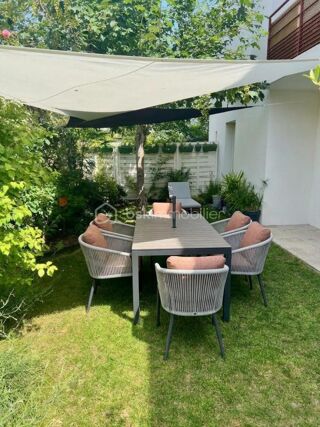  Duplex/triplex à vendre 4 pièces 99 m²