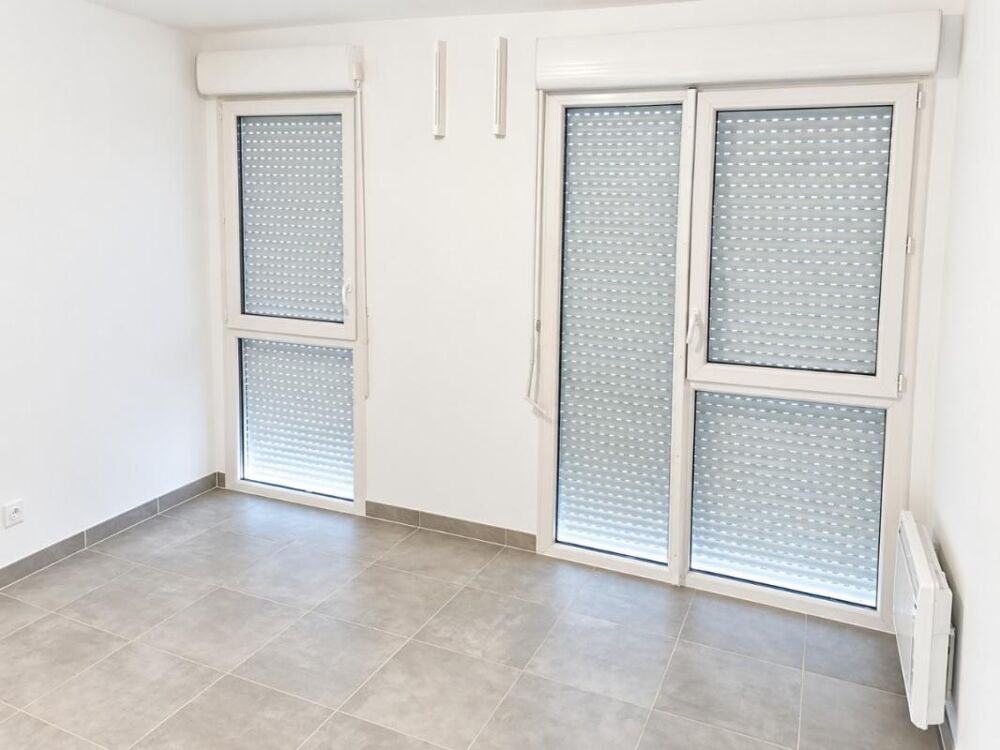 Location Appartement Studio avec parking à la garde RESIDENCE LA RELEVE La garde