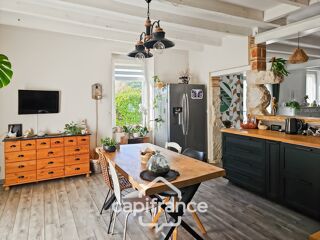 Vente Maison Maison en pierre, 4 chambres, garage, jardin piscine et puits Tayrac